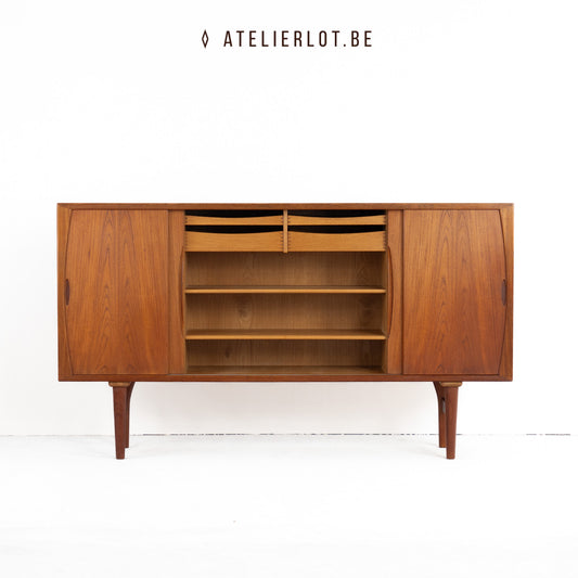 Design sideboard H. Kjaernolf 2