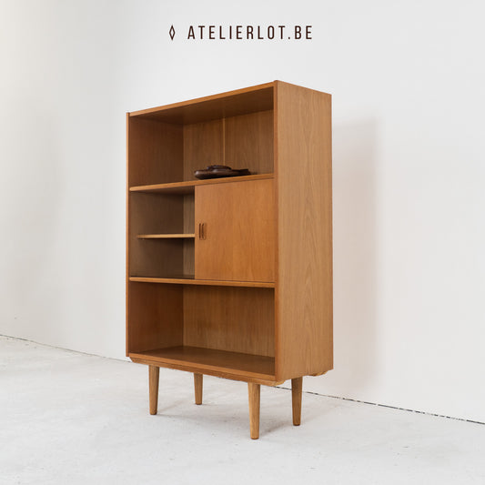 Vintage boekenkast