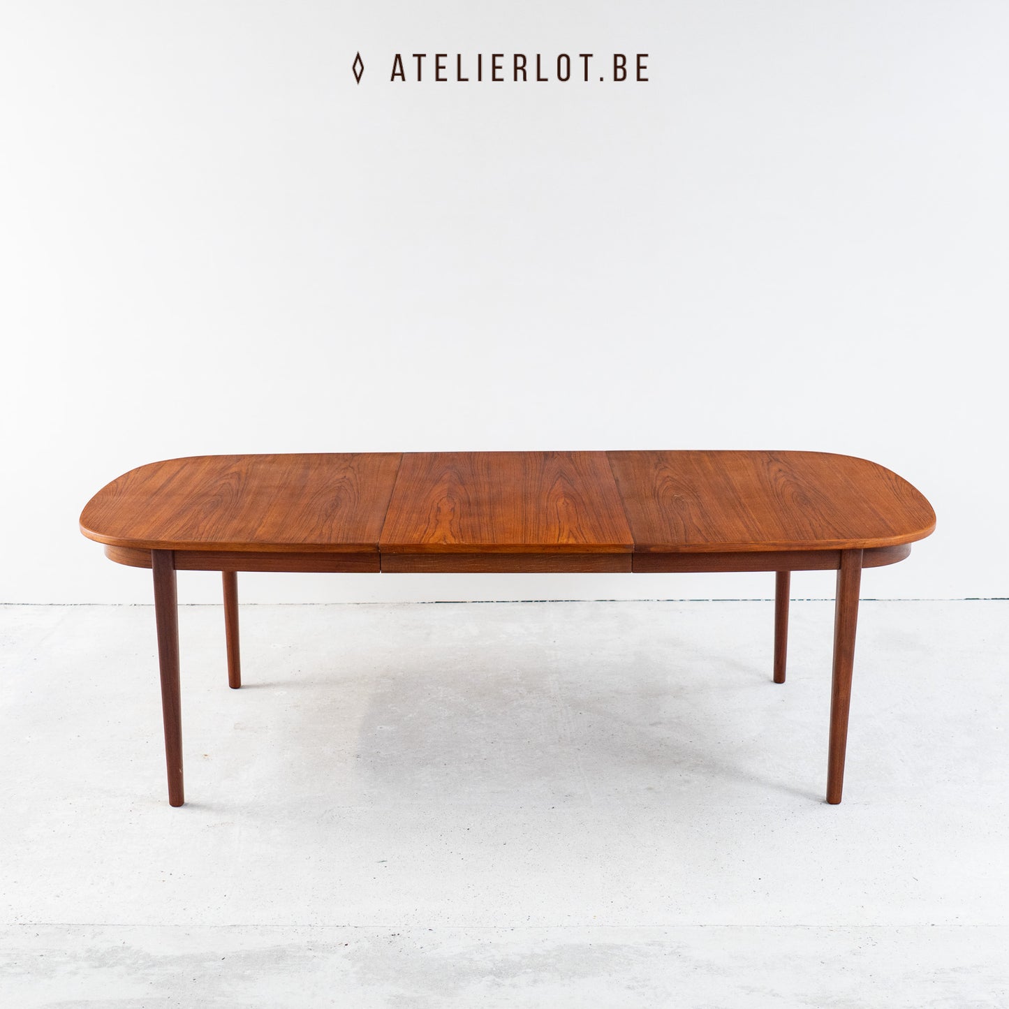 Deense eettafel 12 personen