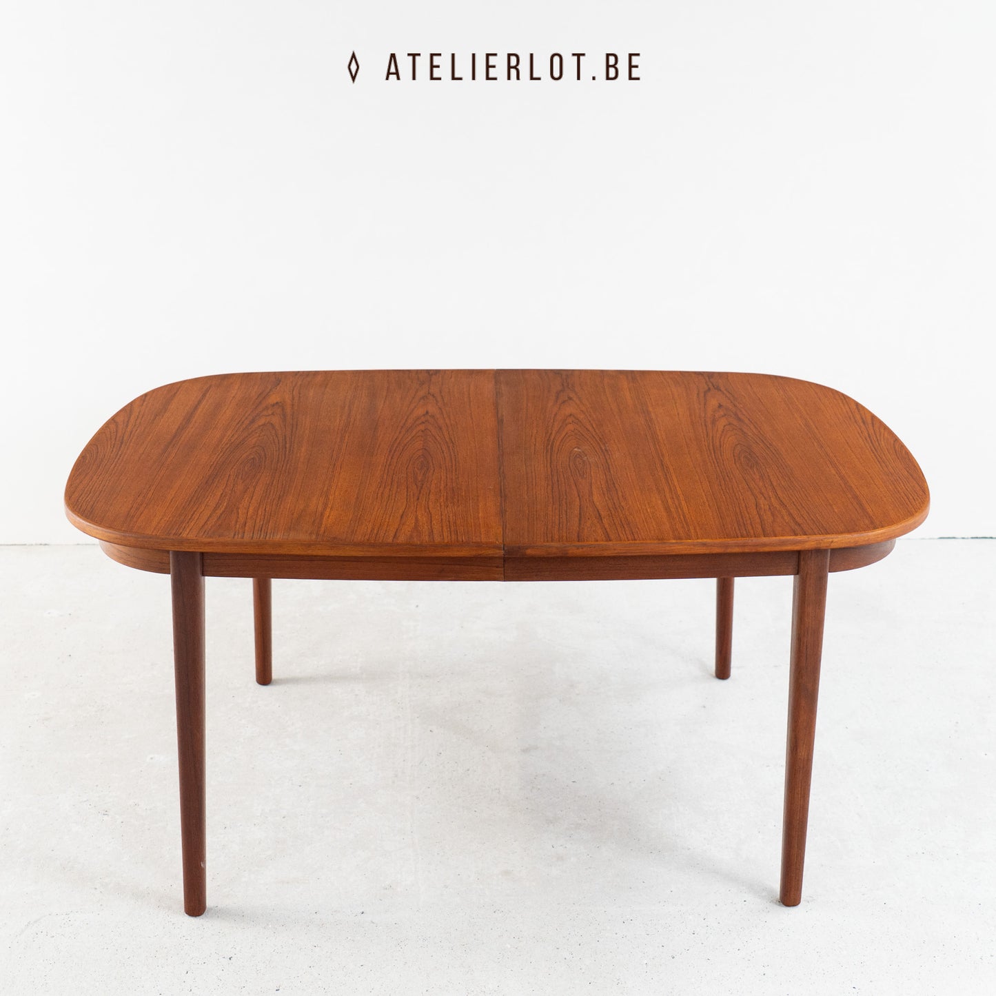 Deense eettafel 12 personen
