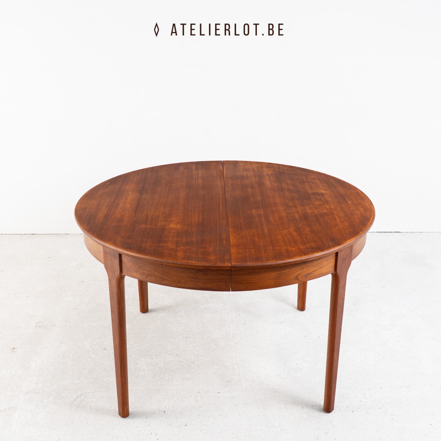 Deense eettafel uitschuifbaar rond/ovaal