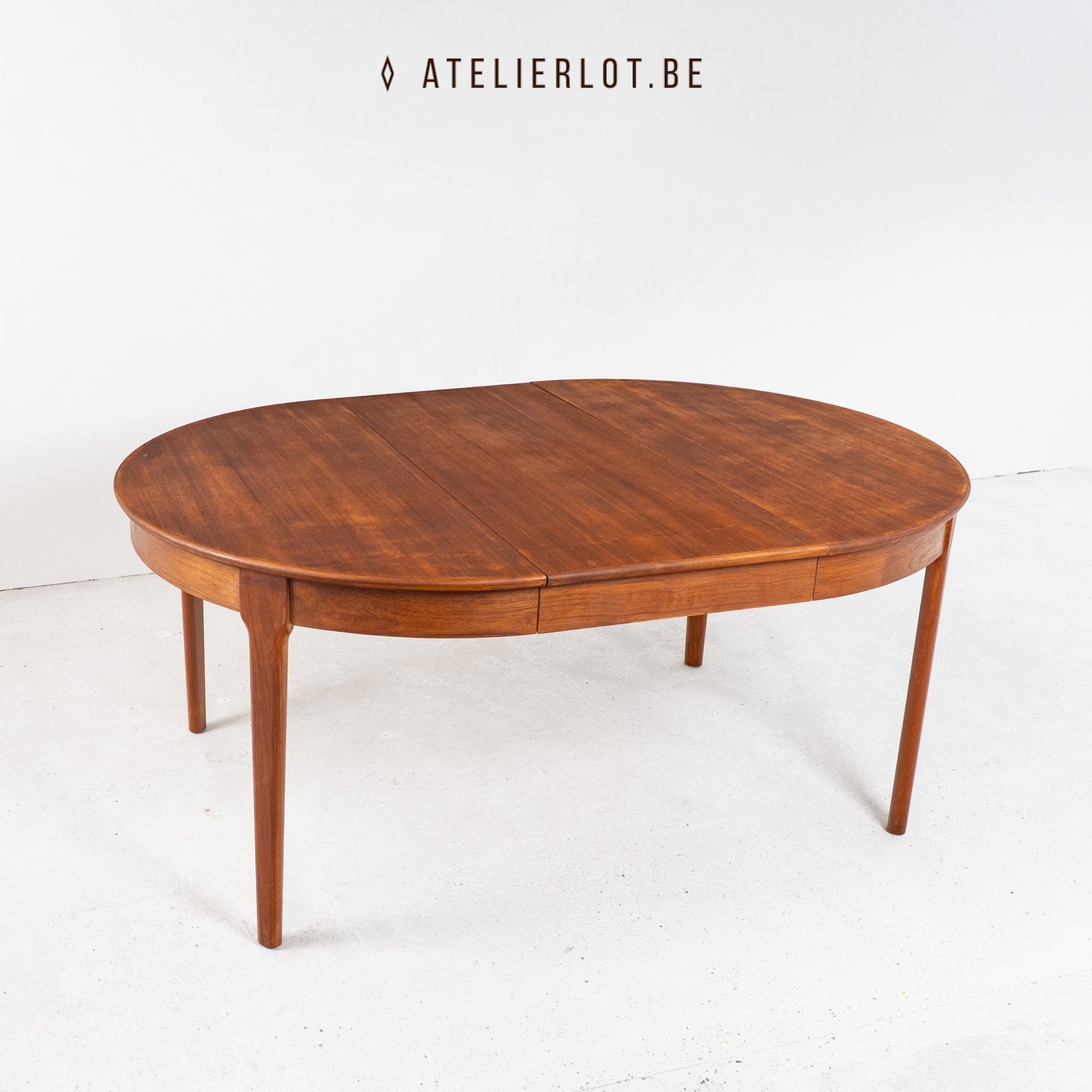 Deense eettafel uitschuifbaar rond/ovaal