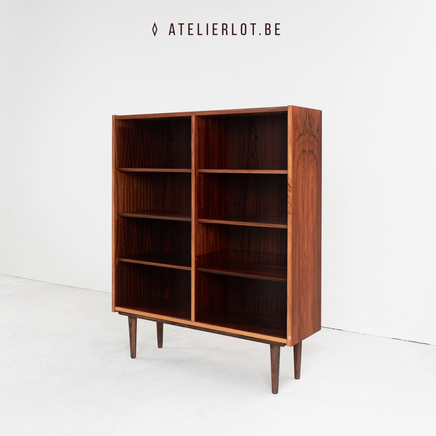 Boekenkast XL palissander P. Hundevad