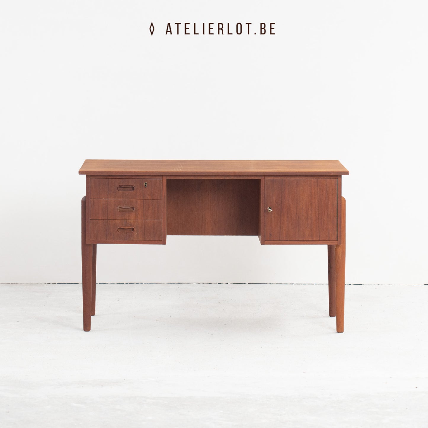 Vintage bureau Denemarken 2