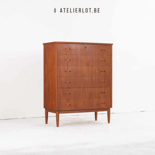 Vintage ladekast gebogen