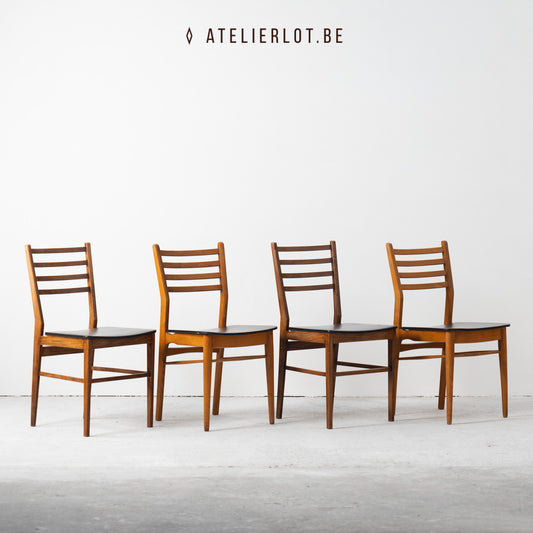 Set 4 vintage stoelen