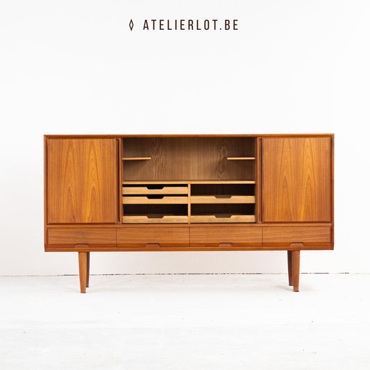 Design sideboard H. Kjaernulf 1