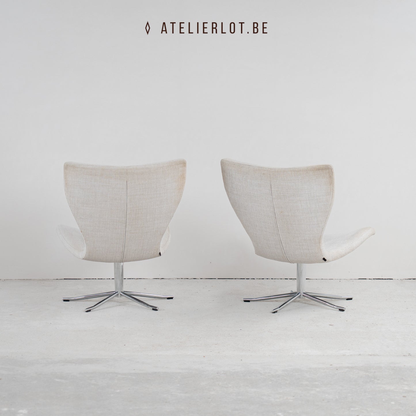 Set 2 design fauteuils Conform