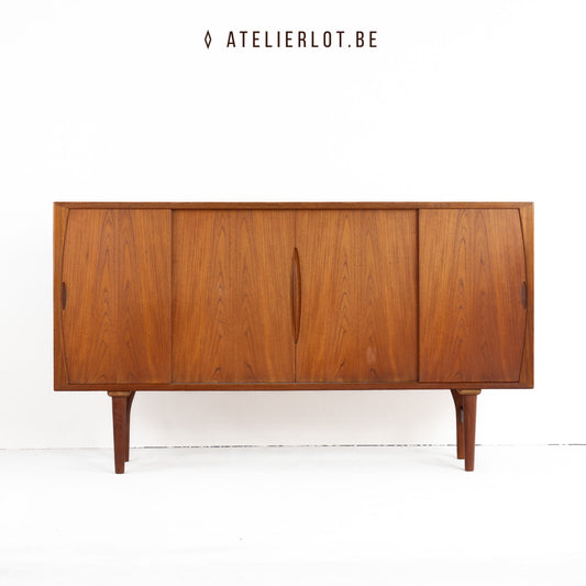 Design sideboard H. Kjaernolf 2