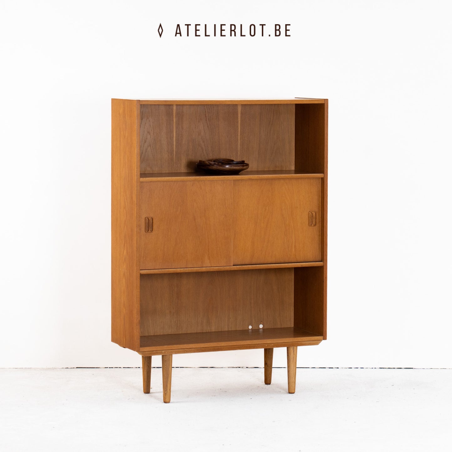 Vintage boekenkast