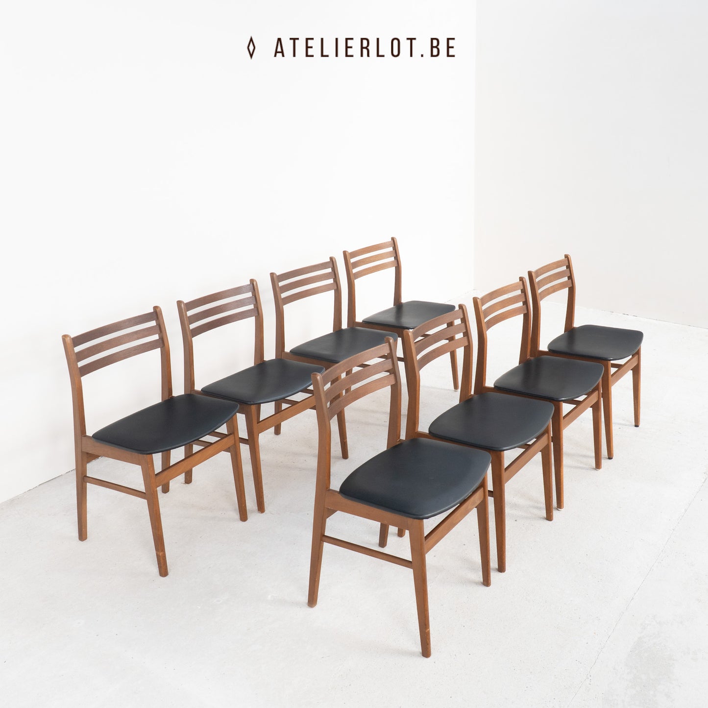 8 eetkamerstoelen Sax Møbelfabrik