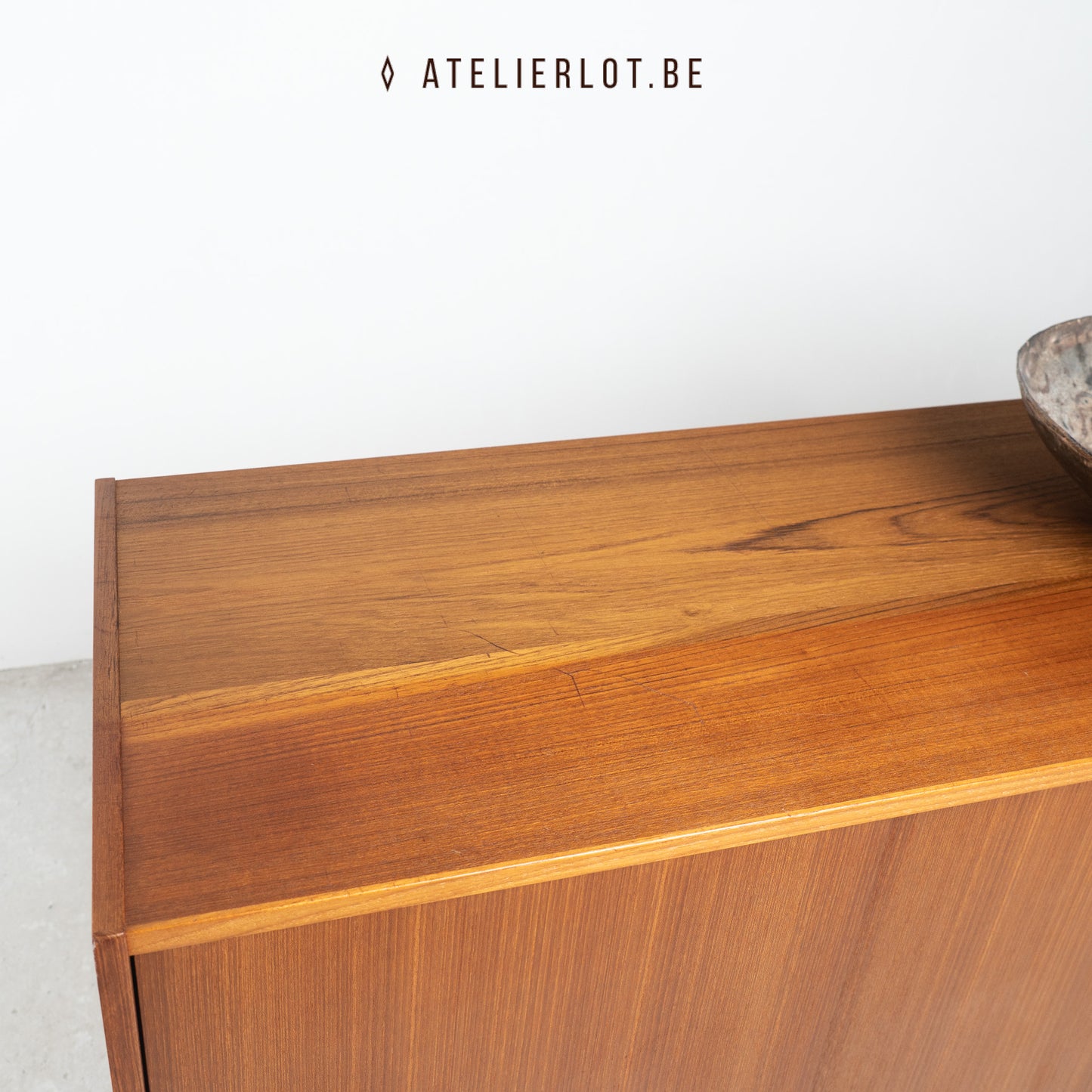 Vintage Deens lowboard 8