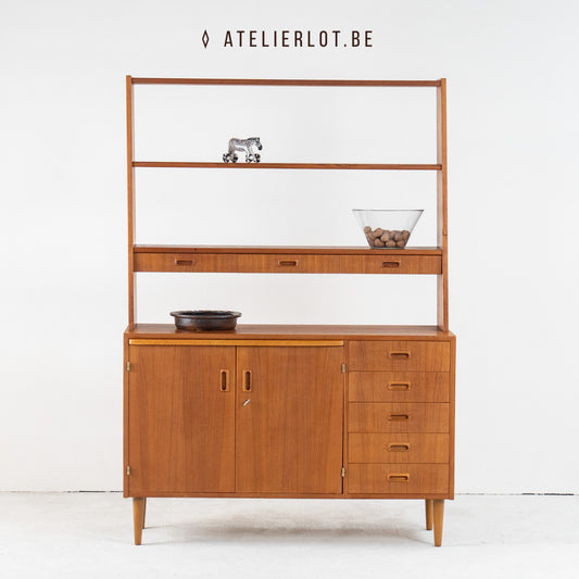 Vintage wandmeubel / boekenrek 2