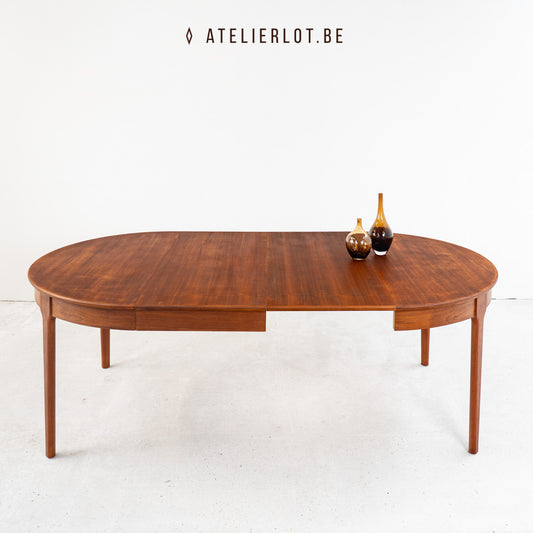 Deense eettafel uitschuifbaar rond/ovaal