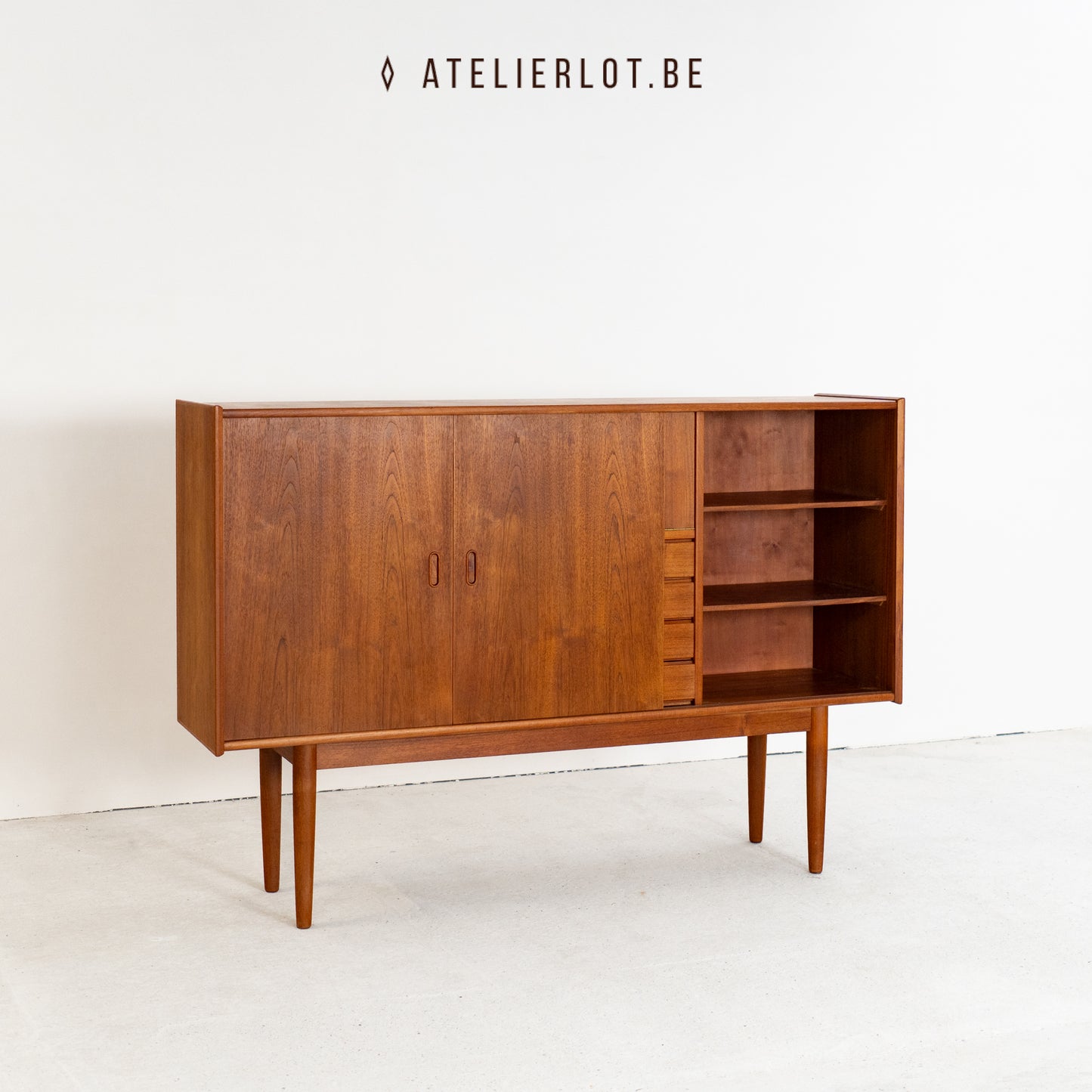 Scandinavisch highboard teak