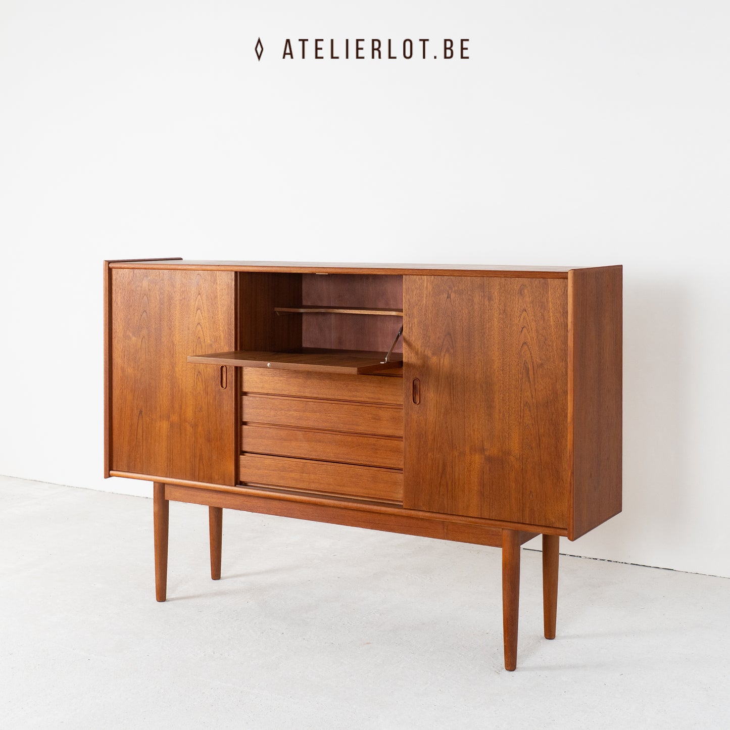 Scandinavisch highboard teak