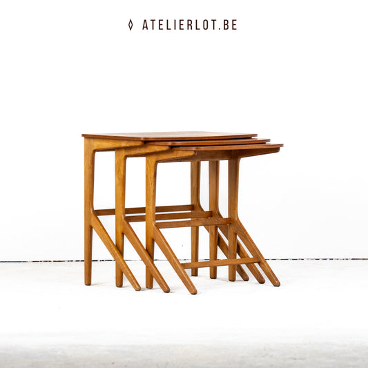 Set 3 nesting tafeltjes