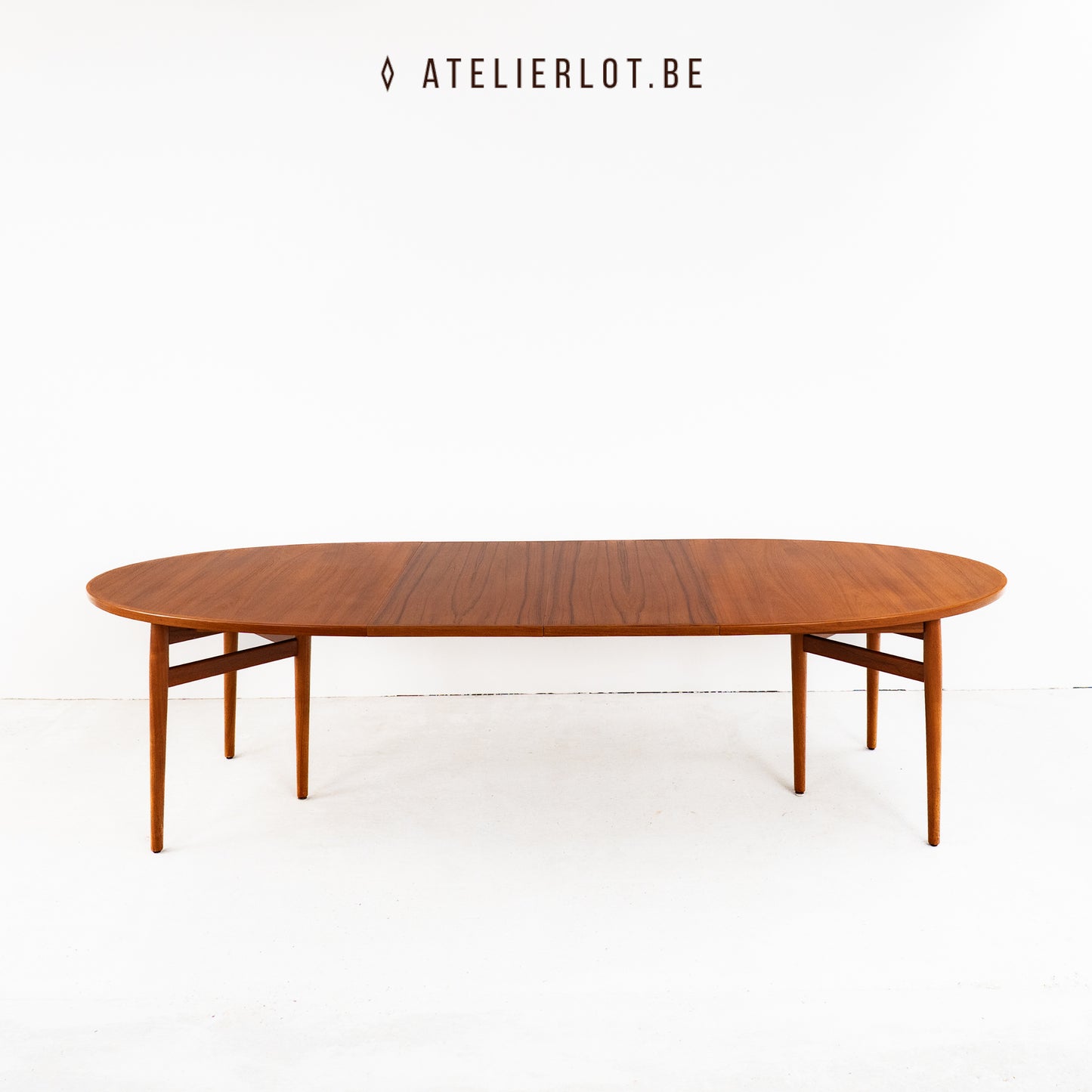 Arne Vodder - Model 227 ‘Executive’ Eettafel - Sibast Møbler