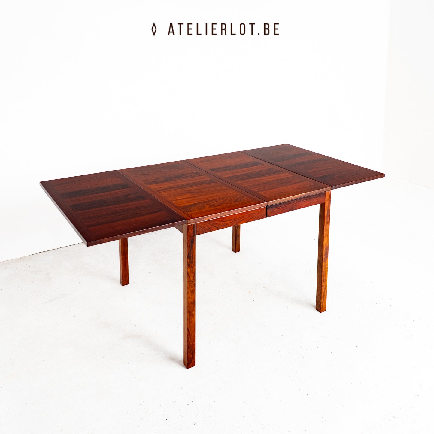 Henning Kjærnulf Palissander Eettafel – XL Deens Design Vejle Stole