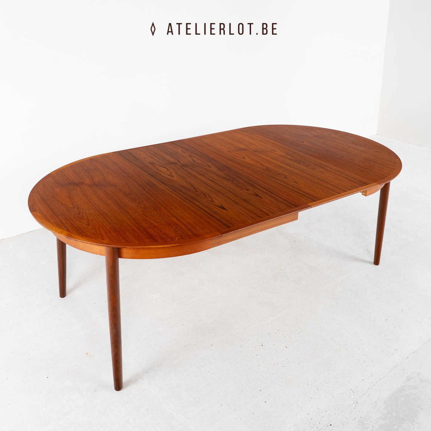 Ronde eettafel uitschuifbaar Deens design
