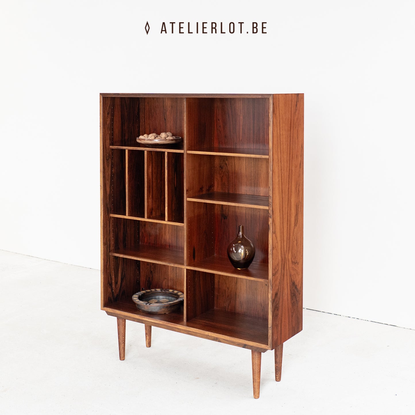Vintage boekenkast / vakkenkast Palissander