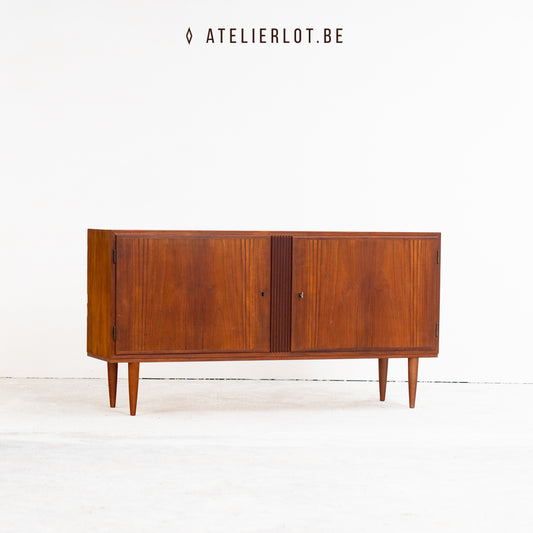 Vintage lowboard / tv-kastje / platenkast