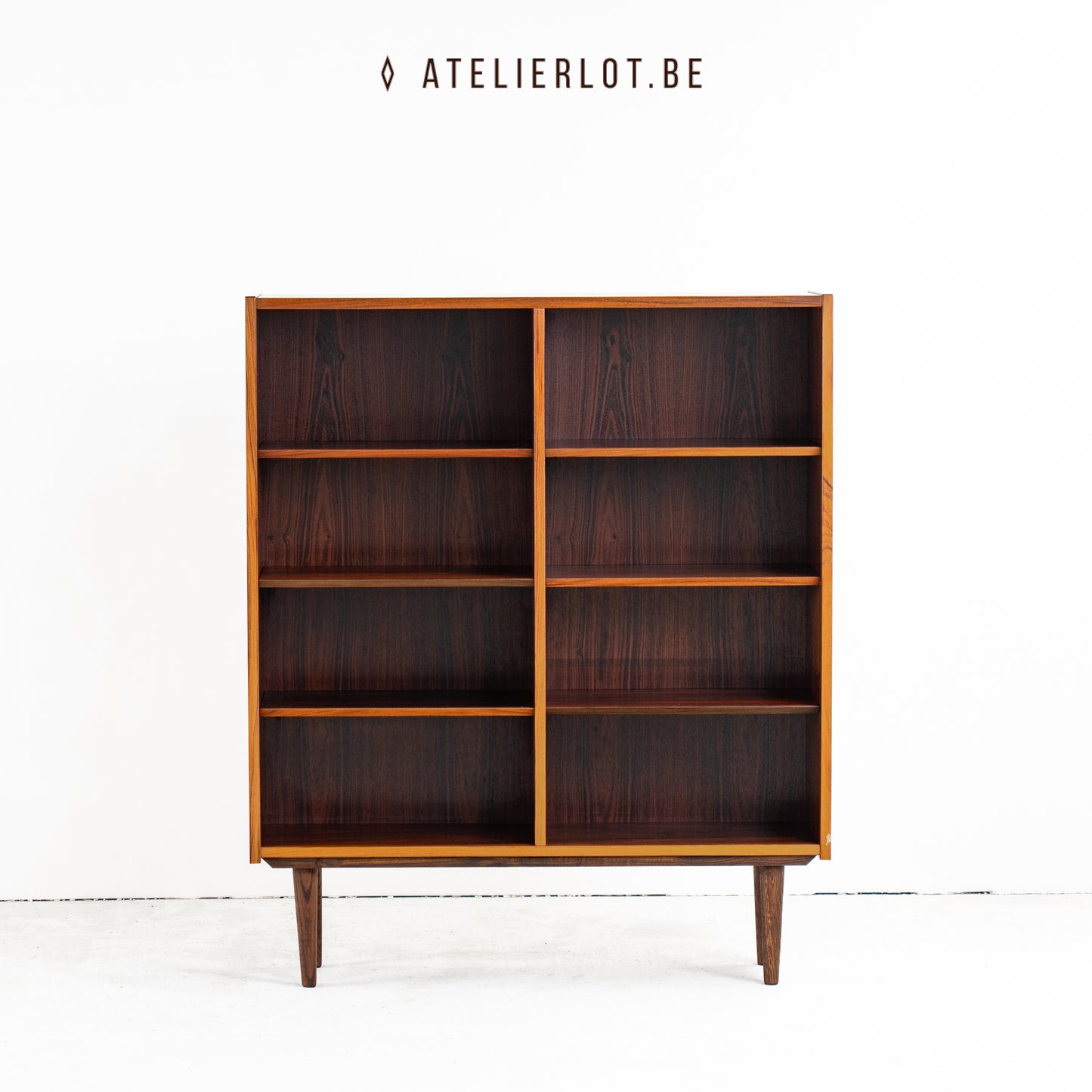 Boekenkast XL palissander P. Hundevad