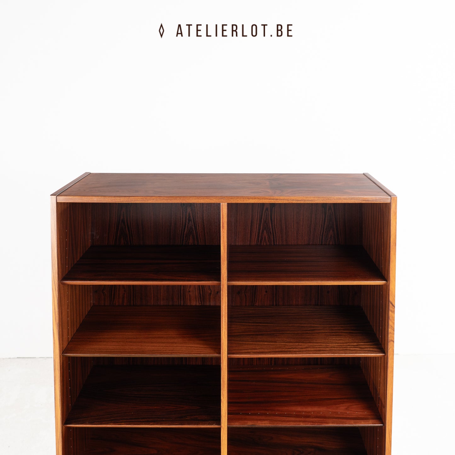Boekenkast XL palissander P. Hundevad