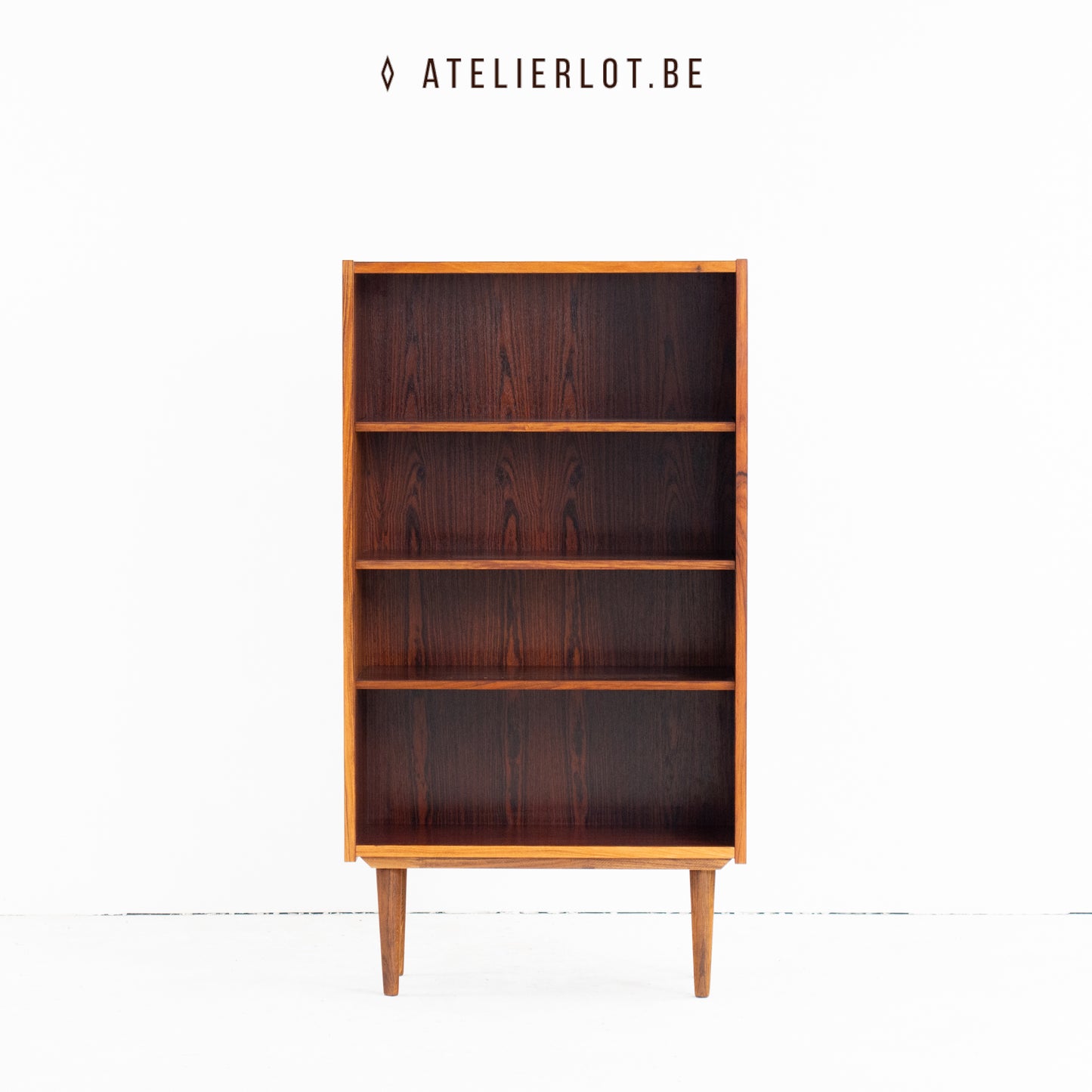 Boekenkast klein palissander P. Hundevad