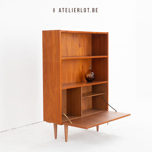 Deense boekenkast met klepdeur 2