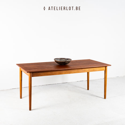 Lange smalle eettafel 8 personen