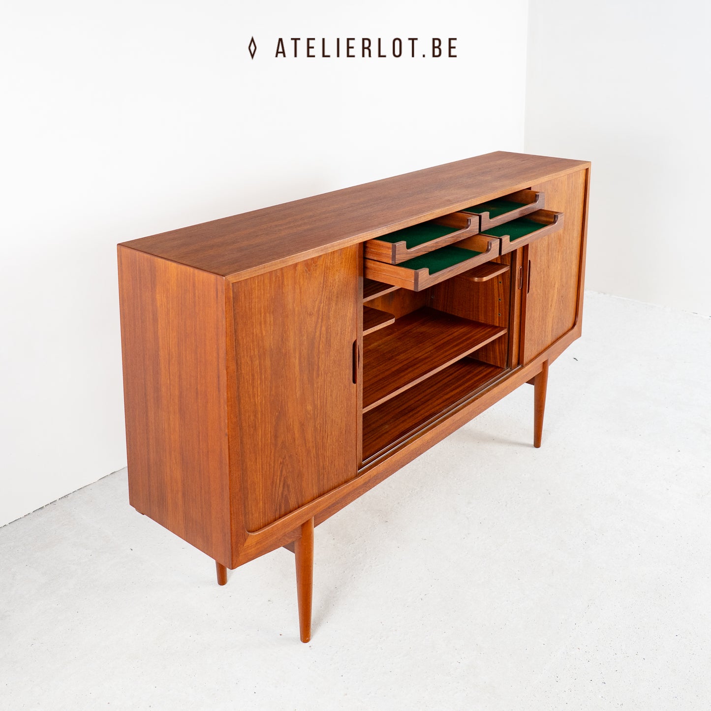 Sideboard Deens