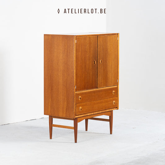 Vintage barkast met vouwdeuren