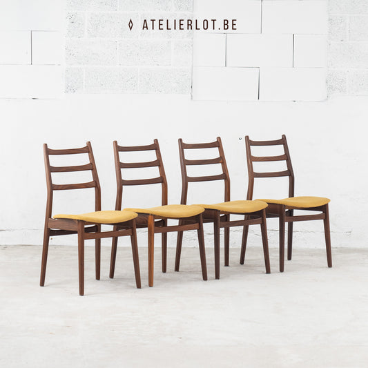 4 vintage stoelen Casala