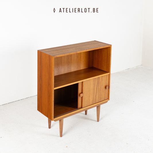 Vintage bijzetkast 2 schuifdeuren