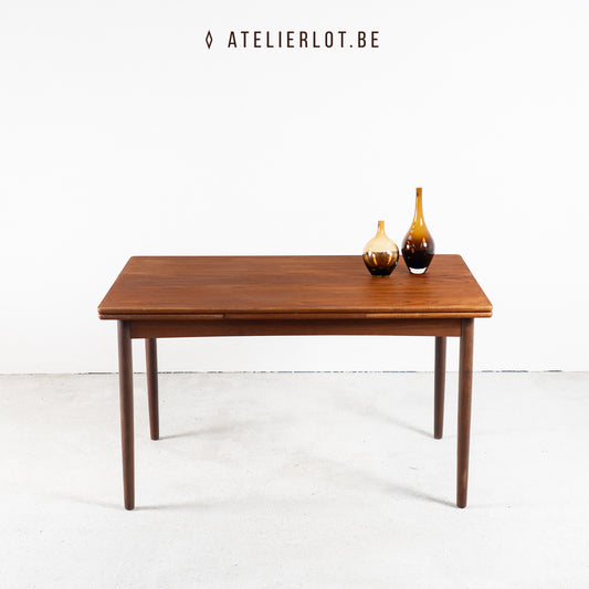 Uitschuifbare eettafel 8
