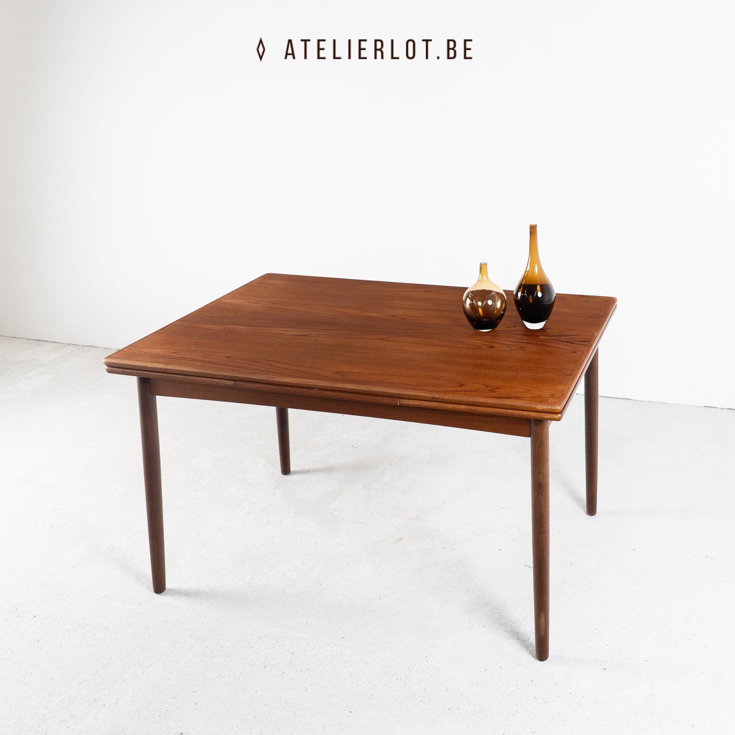 Uitschuifbare eettafel 8