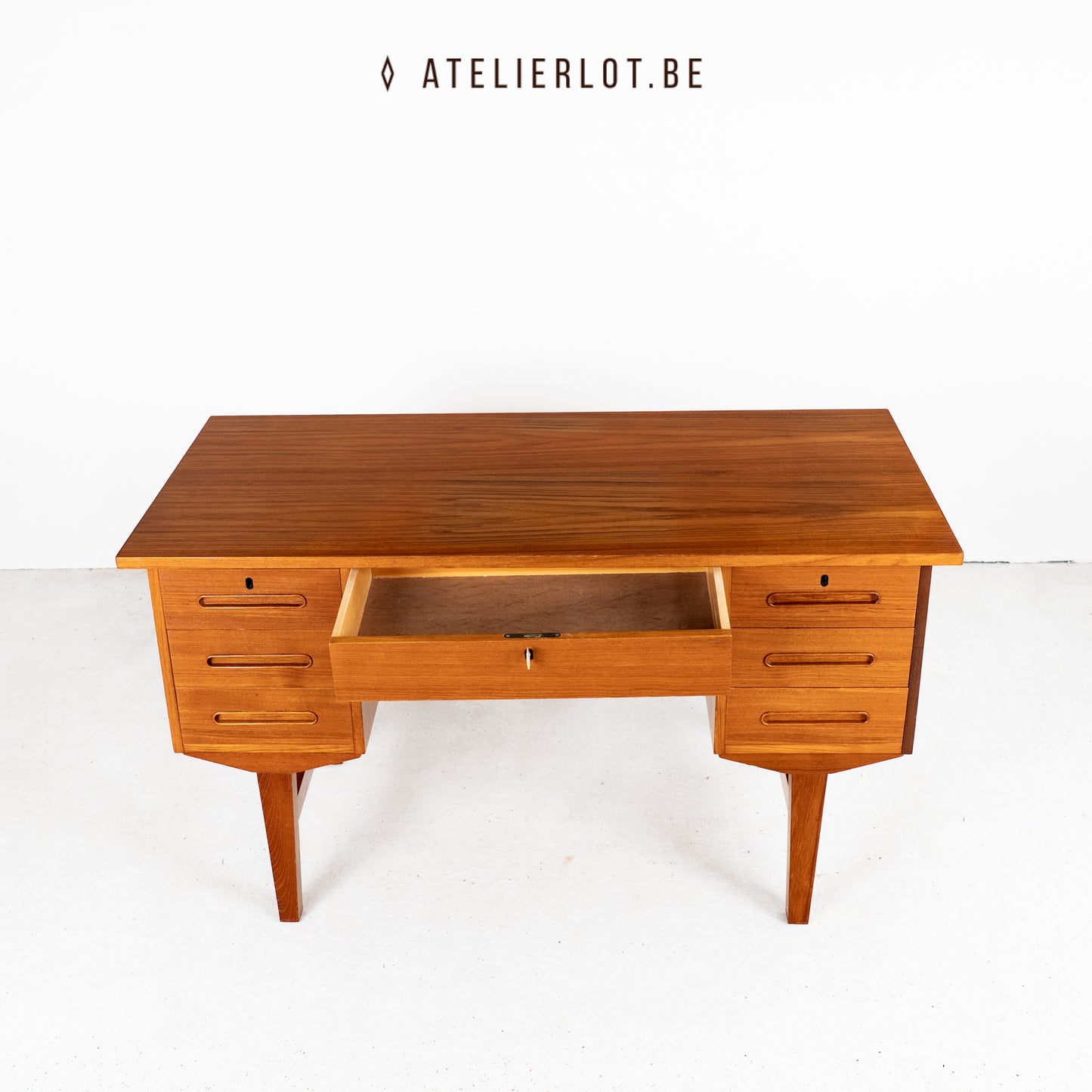 Vintage bureau Denemarken 6