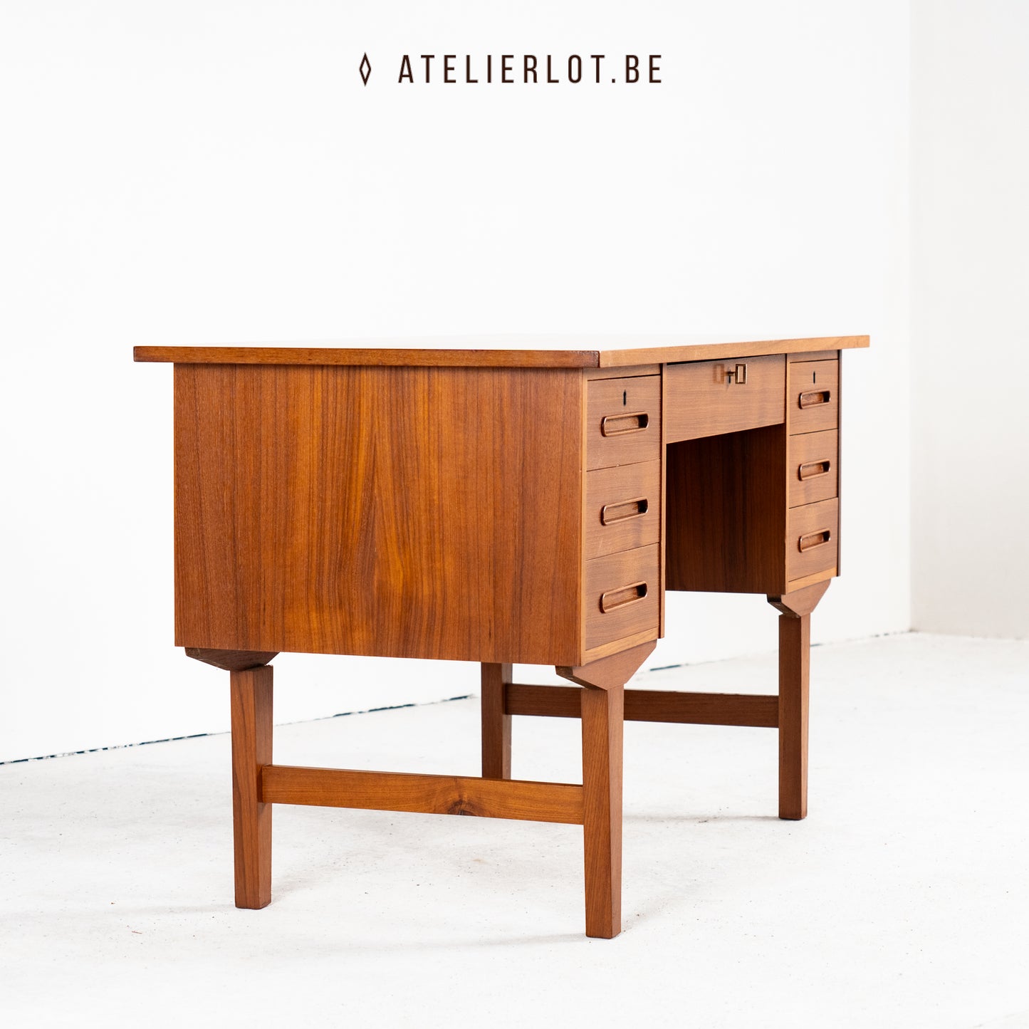 Vintage bureau Denemarken 6