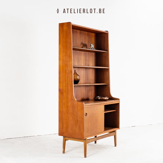 Boekenkast design Johannes Sorth