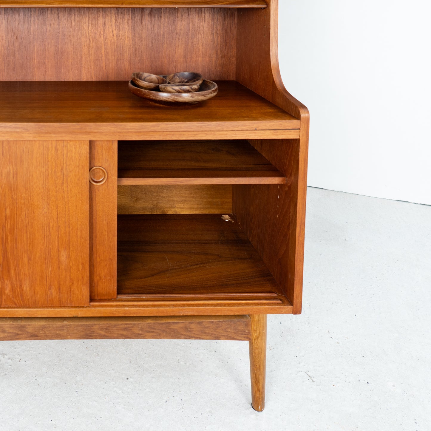 Boekenkast design Johannes Sorth