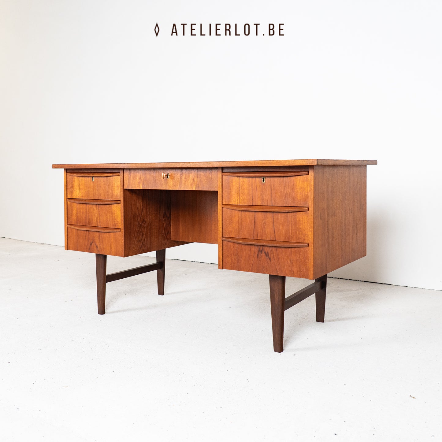 Vintage bureau Denemarken 4