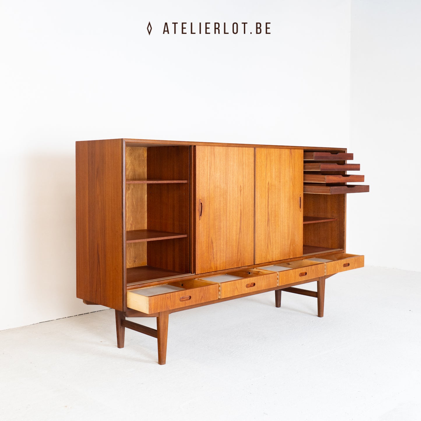 Sideboard Deens 2