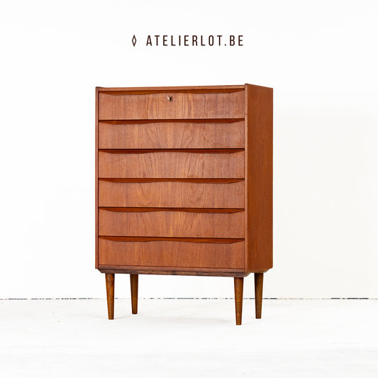 Vintage ladekast teak met 6 schuiven Deens design, vooraanzicht