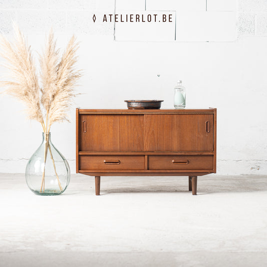 Vintage bijzetkast / tv-kastje
